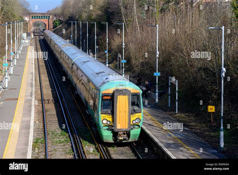 Gtr Southern British Rail Class 377 Electrostar Electric Multiple Unit Trail Approaching East