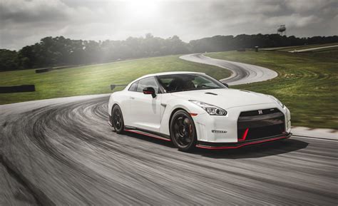 Lightning Lap 2014 Nissan Gt R Nismo