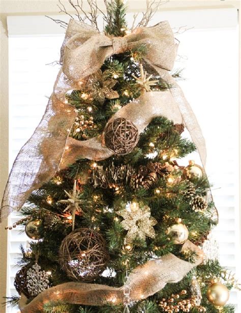 Awesome Christmas Tree Decorations Ideas With Burlap Decoration Love