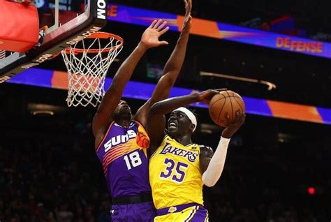 Lakers News Wenyen Gabriel S Shoulder Feeling Healthy After Playing