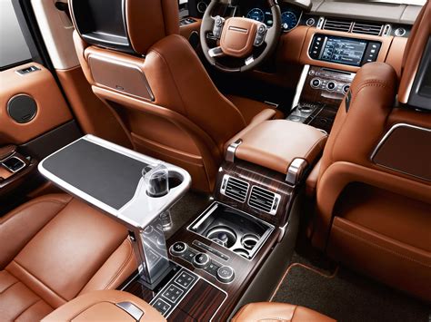 2024 Range Rover Autobiography Interior - Merci Lucila