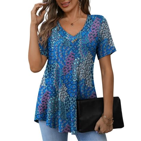 A Jesdani Womens Plus Size V Neck Floral Henley Shirt Short Sleeve