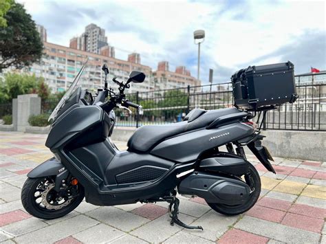 2023 SYM MAXSYM 400 ABS TCS 只跑六千公里 一手車 機車 重機在旋轉拍賣