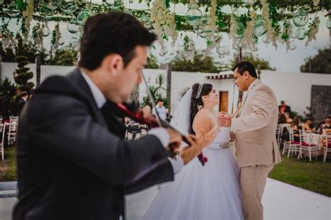 Playlists de bodas 670 canciones para cada momento de su día B