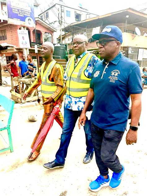 Isale Eko Descendants Union Chairman Visits Dosunmu Market Fire Scene