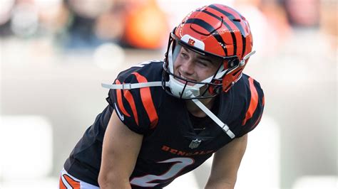 Evan Mcpherson Cincinnati Bengals Kicker Celebrates Game Winning