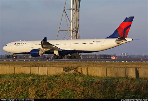 N Nw Delta Air Lines Airbus A Photo By Harald Eulenberg Id