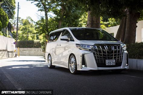 Toyota Alphard Modified Pictures - Tovirage