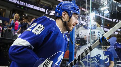 Nhl Playoffs Veteran Ian Cole Eyes Another Deep Run With Lightning