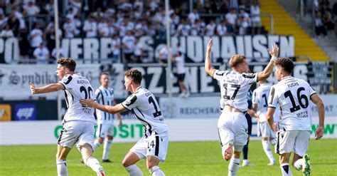 Sv Sandhausen Gegen Viktoria K Ln Happy End In Der Nachspielzeit Beim