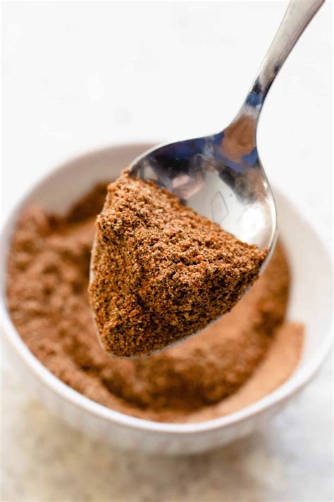 Baharat Spice Blend Recipe - The Foreign Fork