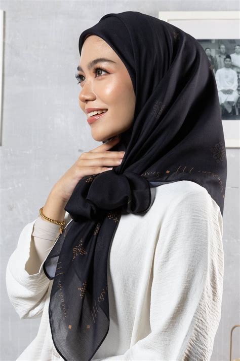 Jijieazrin Misriscarves Queen On Twitter RT Syzleenanisa As A