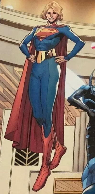 Supergirl Debuts A New Costume Geeks Gamers