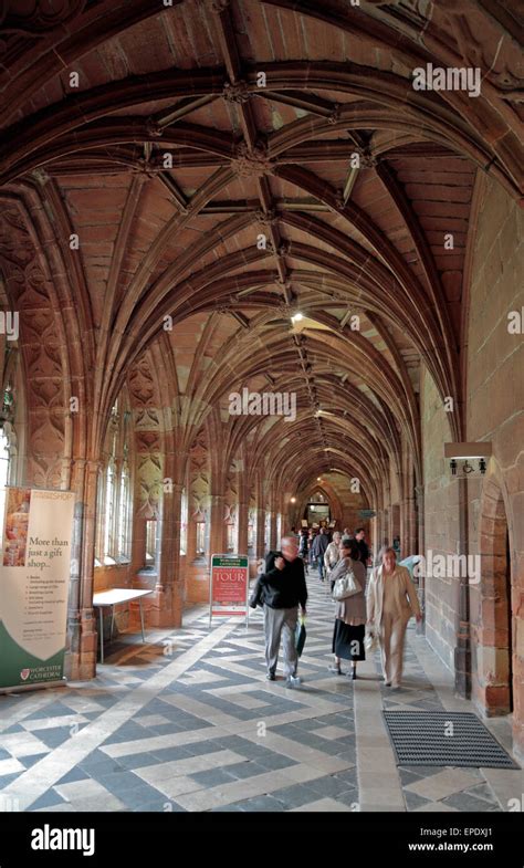 Medieval cloisters in Worcester Cathedral, Worcester, Worcestershire, UK Stock Photo - Alamy