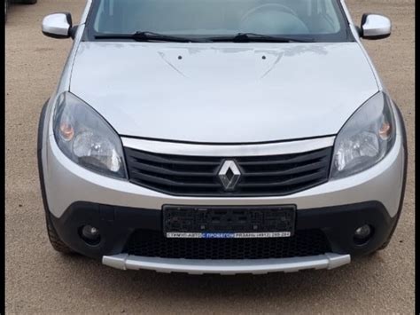 Купить б/у Renault Sandero I Stepway 1.6 AT (103 л.с.) бензин автомат в ...