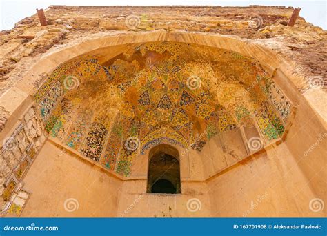 Lahore Tomb of Jahangir 262 Stock Photo - Image of darwaza, asian ...