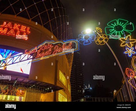 Jakel mall hi-res stock photography and images - Alamy 
