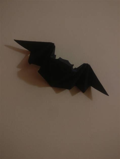 Bat : origami