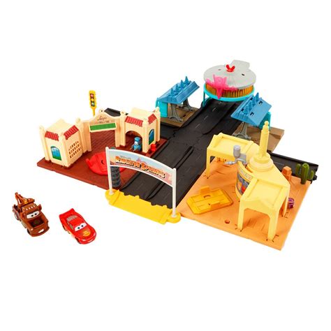 Cars On The Road Radiator Springs Tour Playset