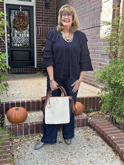 Inspiration For Fall Outfits In Warmer Climates For Women Over 60