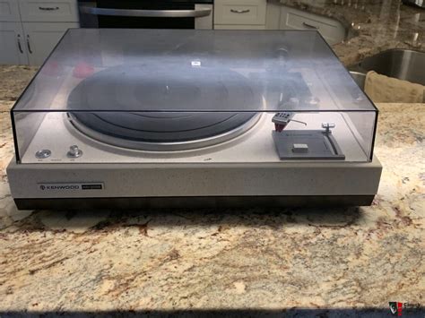 Rock Solid Kenwood Kd Turntable For Sale Canuck Audio Mart