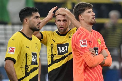 BVB Schock Starspieler Reist Verletzt Von Nationalmannschaft Ab