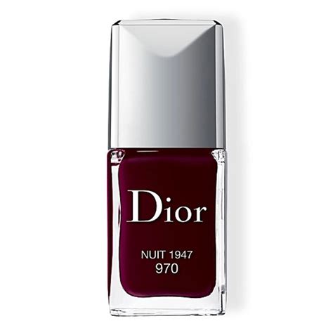 Burgundy Nails Are This Autumns Most Elevated Nail Colour Who What Wear