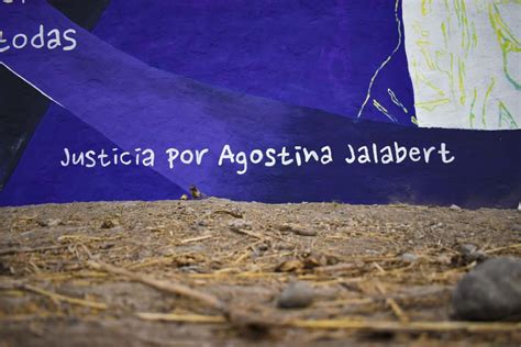 Mujeres Autoconvocadas Pintan Un Mural En Memoria De Agostina Jalabert