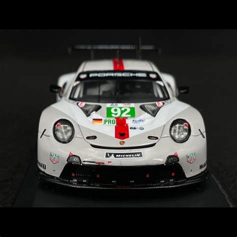 Porsche 911 RSR Type 991 N 92 24h Le Mans 2022 1 43 Spark