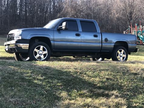 Chevy Silverado Wheels - 8x165.1 CV91A 20x8.5 Chrome Silverado Rims