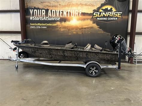 2025 Xpress H18 Wyamaha 115 Sho Searcy États Unis