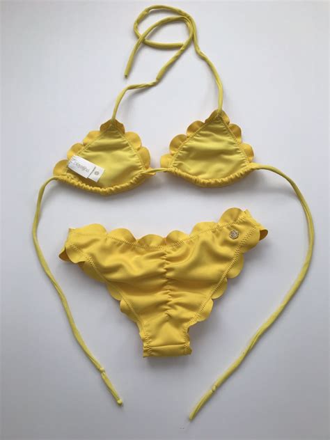 Playasha Bright Yellow Scalloped Bikini Set Two Piece Gem