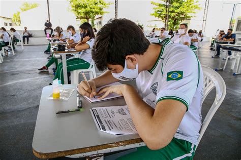 Alunos Da Rede Estadual Chegam A Pontos Na Reda O Do Enem