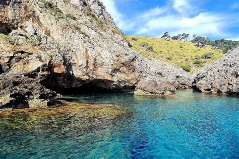 Tour In Moto D Acqua Nella Grotta Di Jack Sparrow A Maiorca Hellotickets