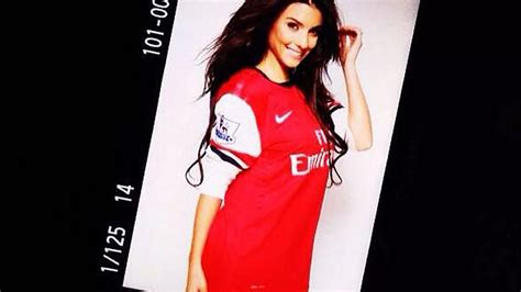 Bacary Sagna S Wife Posts A Sexy Shot Of Herself In An Arsenal Shirt On Twitter Mirror Online