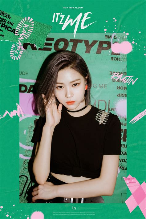 Itzy Member Yeji Itzy Ryujin Teaser Itz Hr Dbkpop Kpop Wallpaper