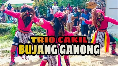 Cakilan Bujang Ganong Ebeg Mandala Sari Kembang Menyan Di