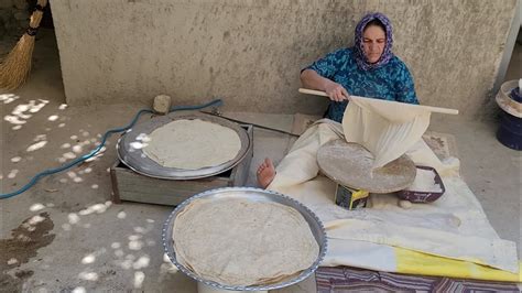 Baking Bread The Handcraft Of Iranian Nomadic Women Bread Nomadic