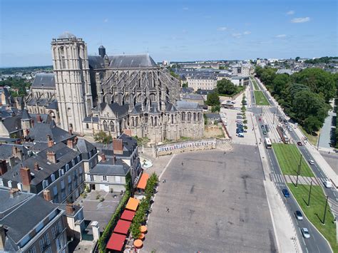 Photos La Cathedrale Saint Julien