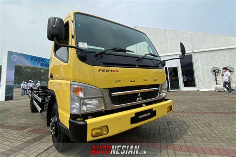 Mitsubishi Fuso Hadirkan 29 Varian Truk Berstandar Euro 4 Di Tanah Air