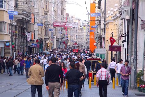 Taksim Istiklal Street In Istanbul Editorial Image Image Of Life