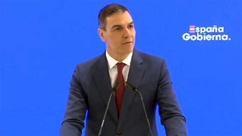 Pedro Sánchez anuncia la ampliación del aeropuerto de Barajas con una