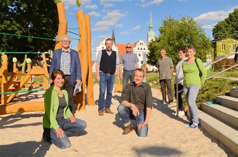 Bewegungslandschaft am Schloss Doberlug eröffnet Landkreis Elbe