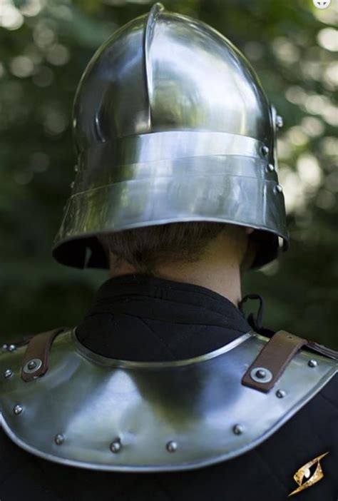 Salade acier poli Epic Armoury Casque médiéval viking Medieval Viking