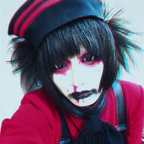 gulu gulu - i (哀) | Visual kei, Good clowns, Visual kei fashion 