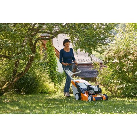 Stihl Benzin Rasenmäher RM 650 VE