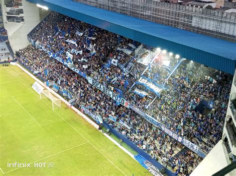 Cancha Ecuador On Twitter Sigue Llegando La Hinchada Del Csemelec