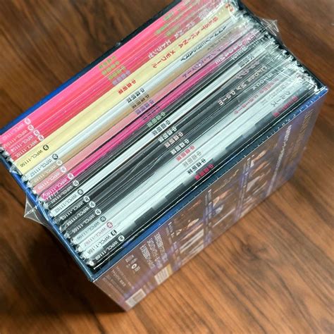 Akina Box 中森明菜 紙製封面cd專輯18張box Set Akina Nakamori（非黑膠 錄音帶） 興趣及遊戲 音樂、樂器