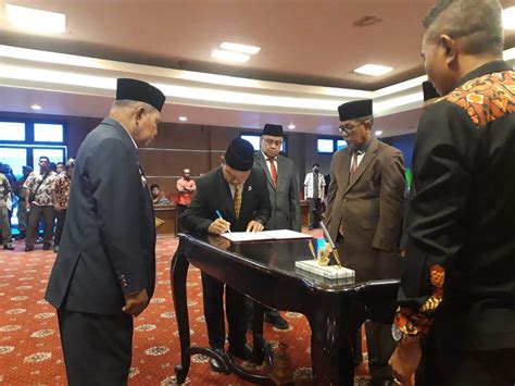 Rombak Pejabat Eselon Iii Plt Gubernur Maluku Utara Ganti 2 Kadis
