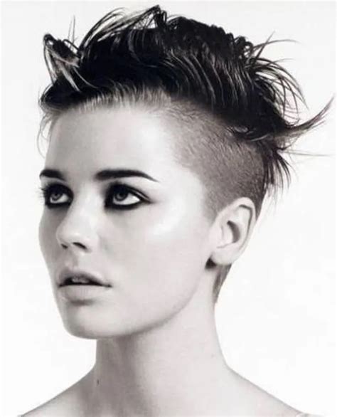 21 Most Coolest And Boldest Undercut Hairstyles For Women Hottest